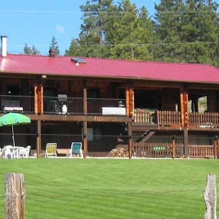 Kamloops Log Home Bed And Breakfast Esterno foto